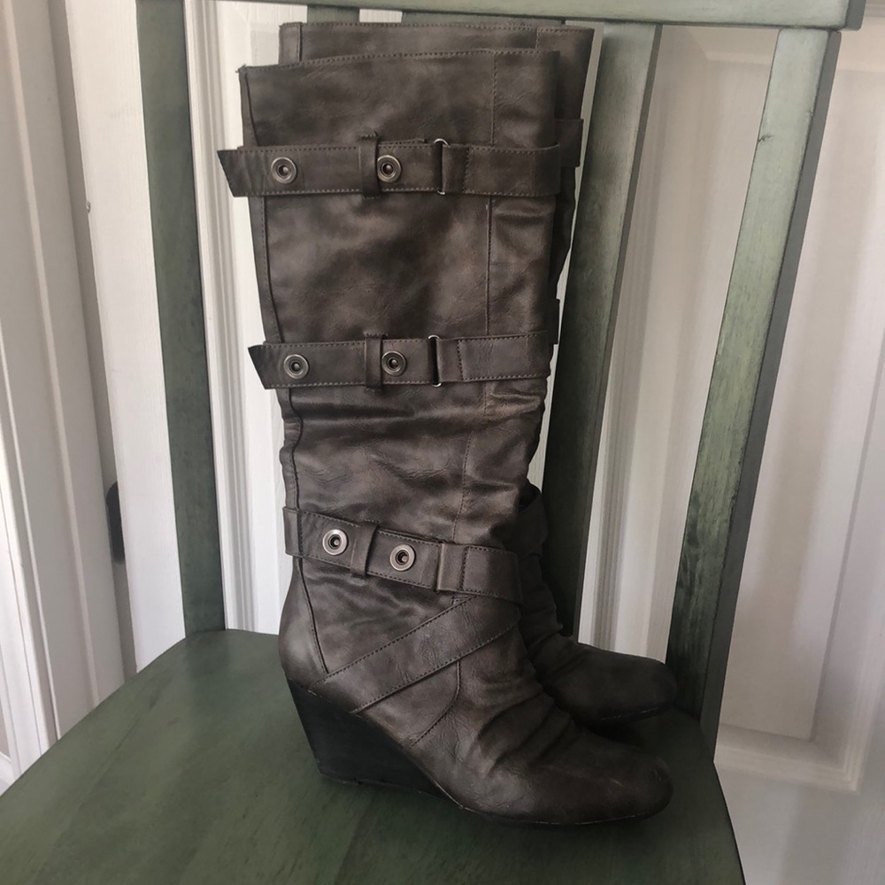 Knee high boot